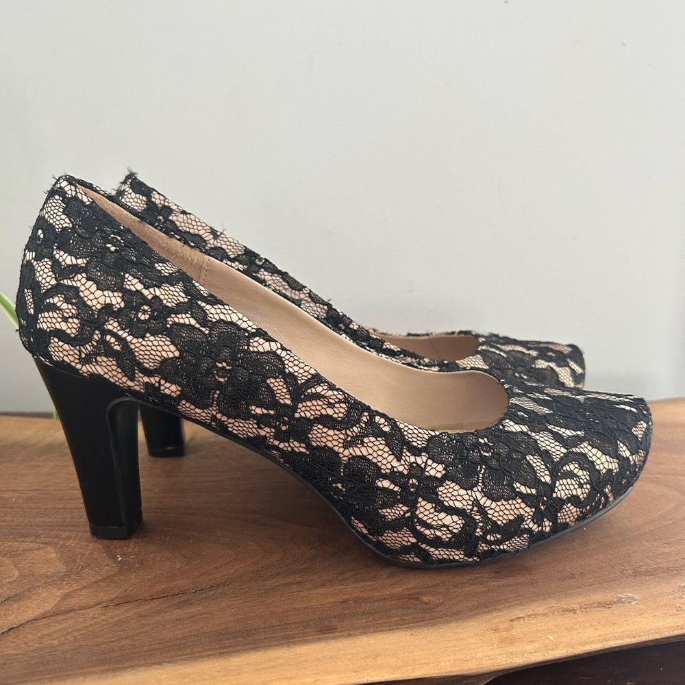 Black Lace Heels size 10W Penningtons